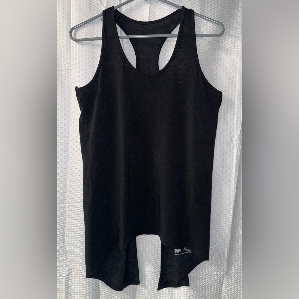 Woolly Black Open Back Tank Top Size S